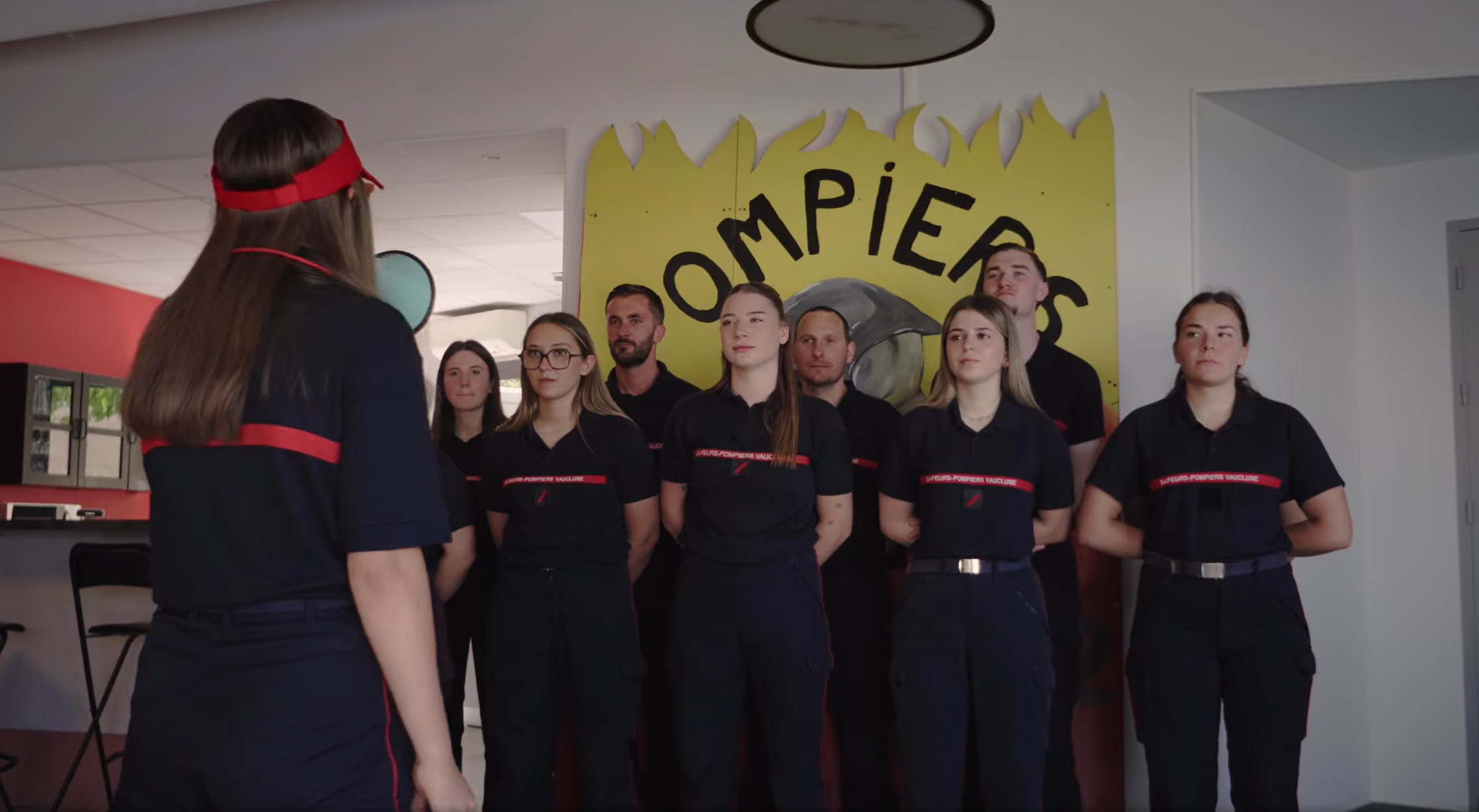 L'équipe des sapeurs-pompiers de Cadenet – teaser du bal 2025